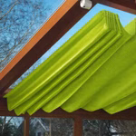 Bild des Windhager Sonnensegels in Apfelgrün