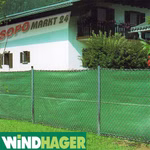 Bild einer montierten Zaunblende in Grün