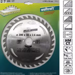 Bild eines Sägeblatts in Vertpackung mit Sägematerialzeichen Frontalaufnahme