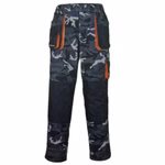 Bild der Bundhose ausgepackt