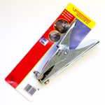 Bild der Masseklemme mit Verpackung