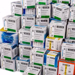 Bild der Schraubenpacks der 8kg Version Bild der Schraubenpacks der 8kg Version
