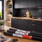 Bild einer Box voll Klebefolien schwarz Bild einer Box voll Klebefolien schwarz