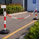 Bild verschiedener Rollen an Absperrketten Bild verschiedener Rollen an Absperrketten