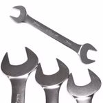 Bildmontage mehrerer Doppelmaulschlüssel