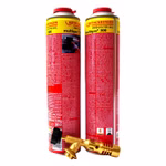 Frontalaufnahme 2 multigas300 Kartuschen mit 1 Brenner am Boden liegend